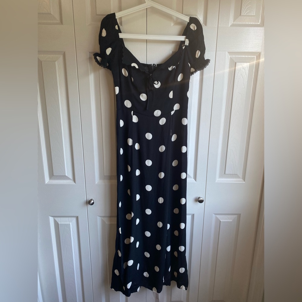 NWT Reformation Shyla Polka Dot Dress with Bow Details Size 6 - Picture 5 of 16